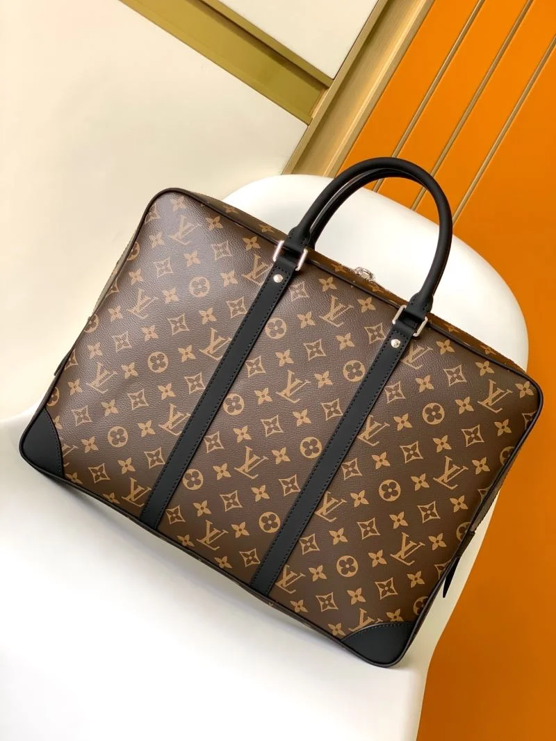 Fashionable Mens Louis Vuitton Briefcases 39018