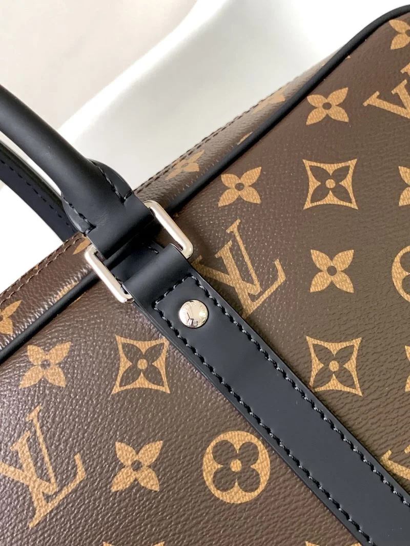 Fashionable Mens Louis Vuitton Briefcases 39018