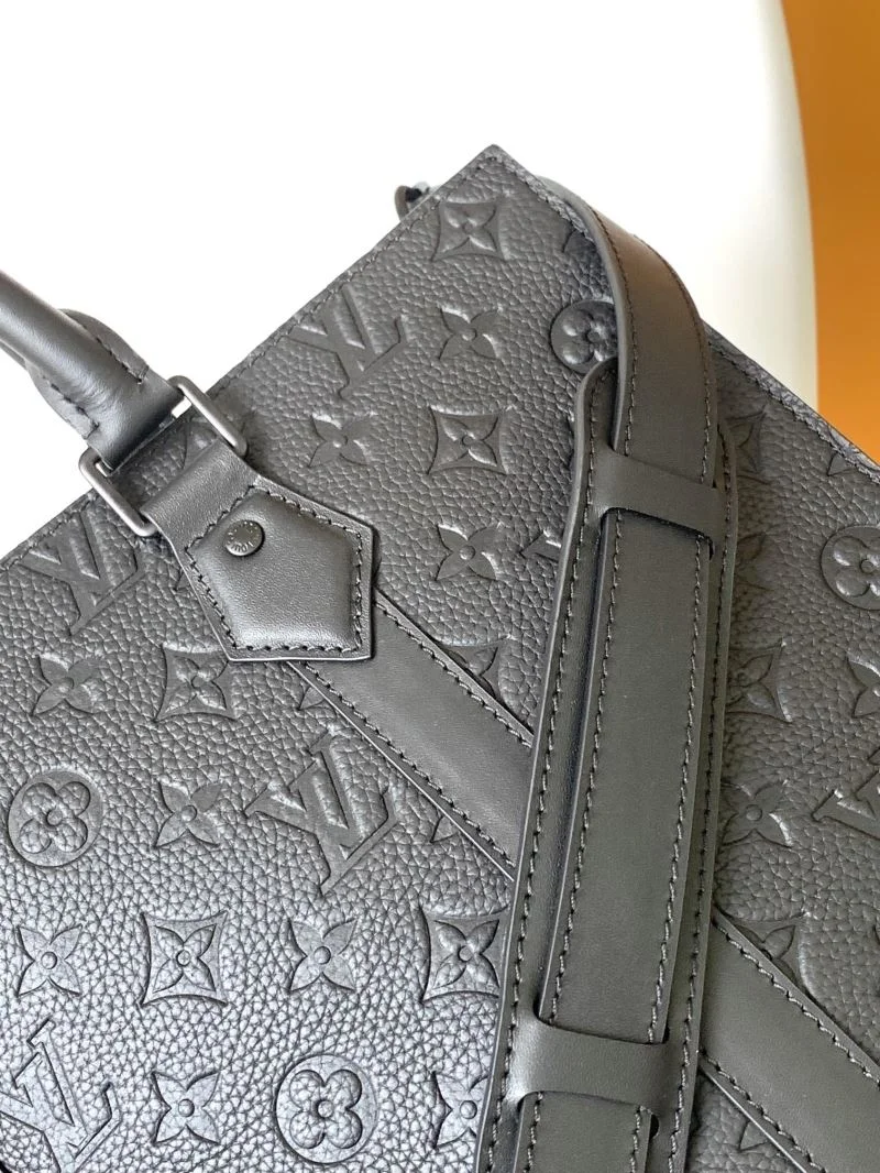 Mens Louis Vuitton Briefcases WeatherProof 39021