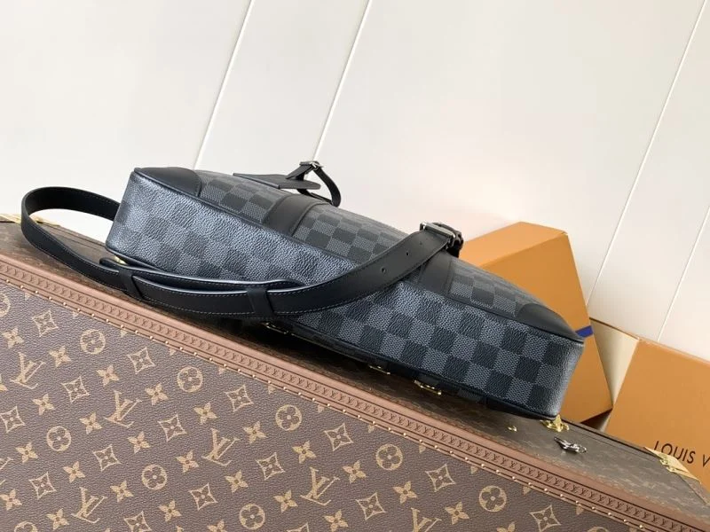 Mens Louis Vuitton Briefcases Casual 38697
