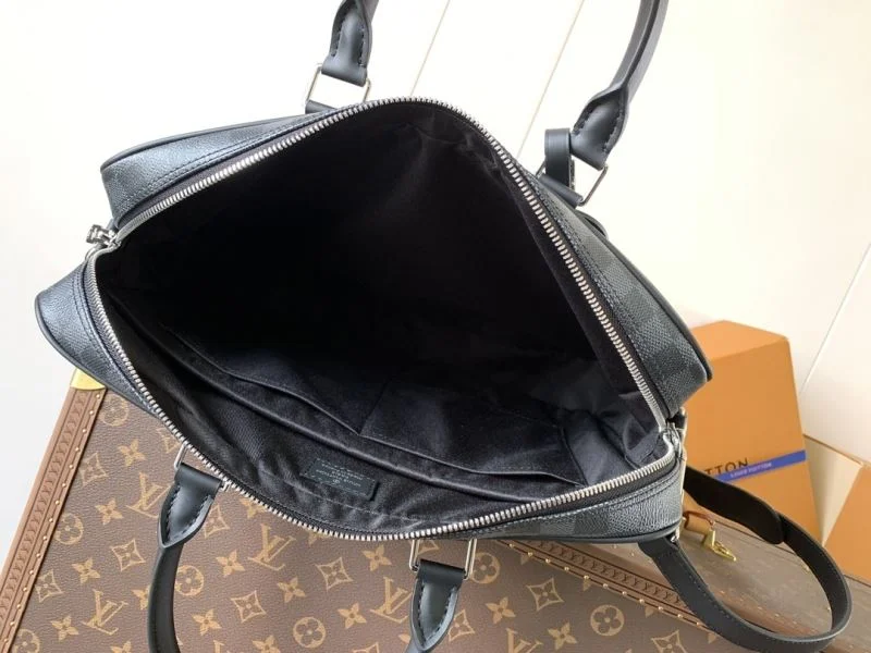 Mens Louis Vuitton Briefcases Casual 38697