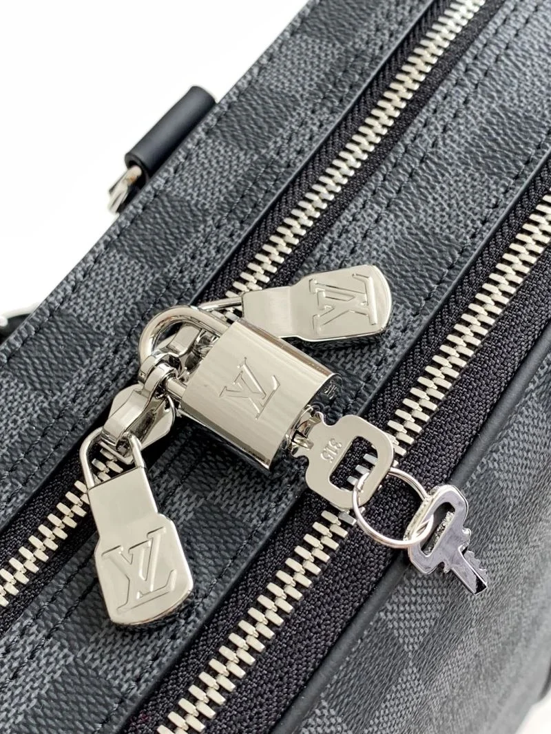 Mens Louis Vuitton Briefcases Practical 38690