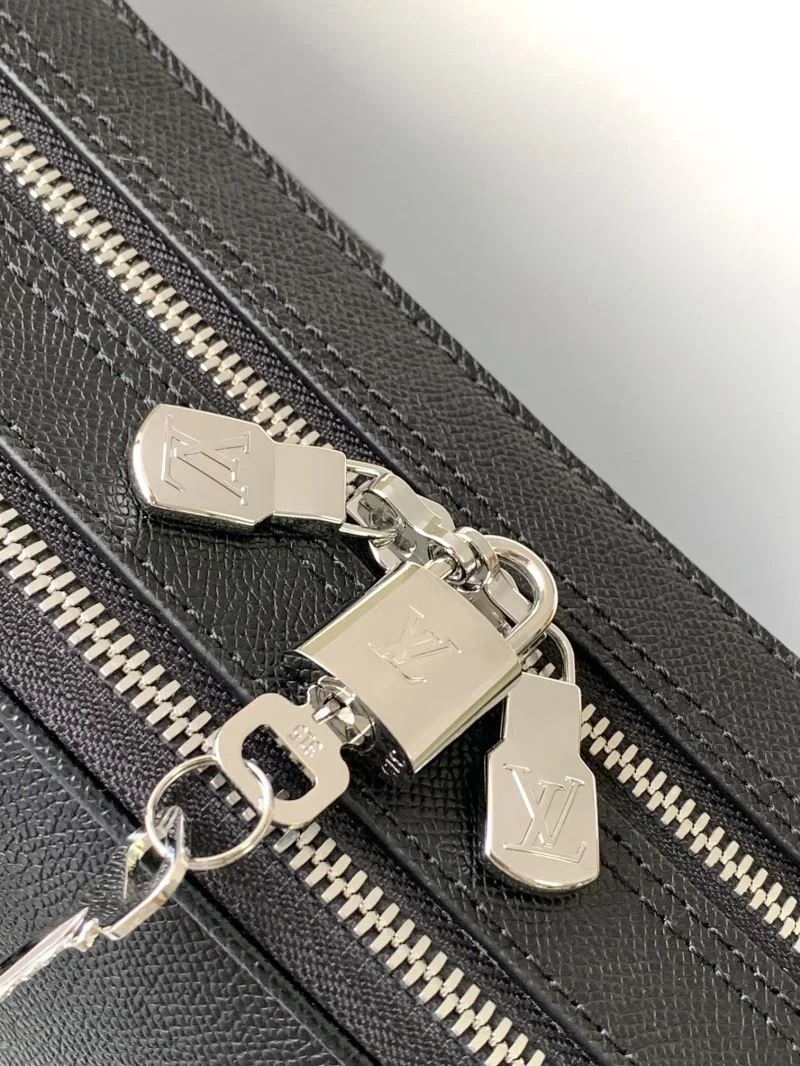 Mens Louis Vuitton Briefcases StreetReady 38678