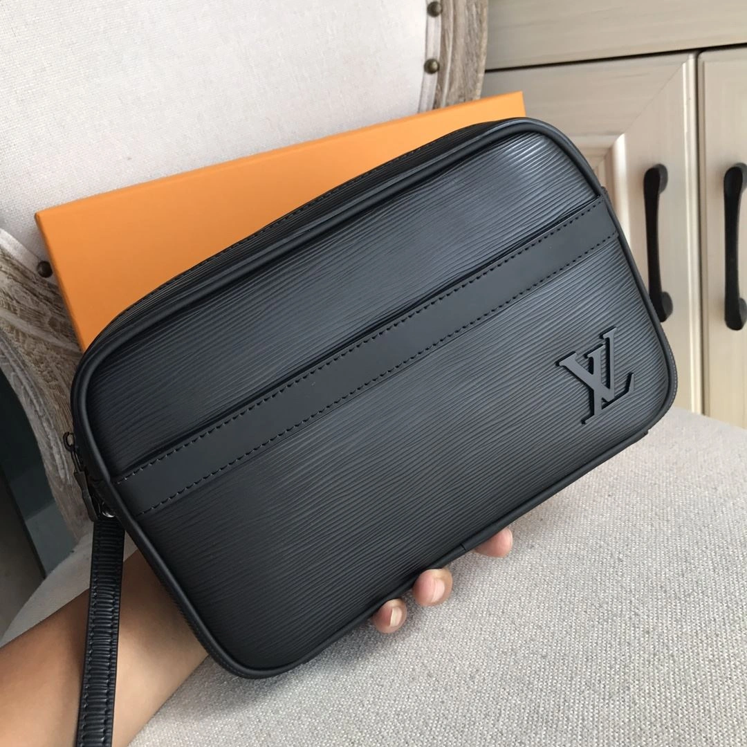 TravelReady Mens Louis Vuitton Clutch Bags 92759