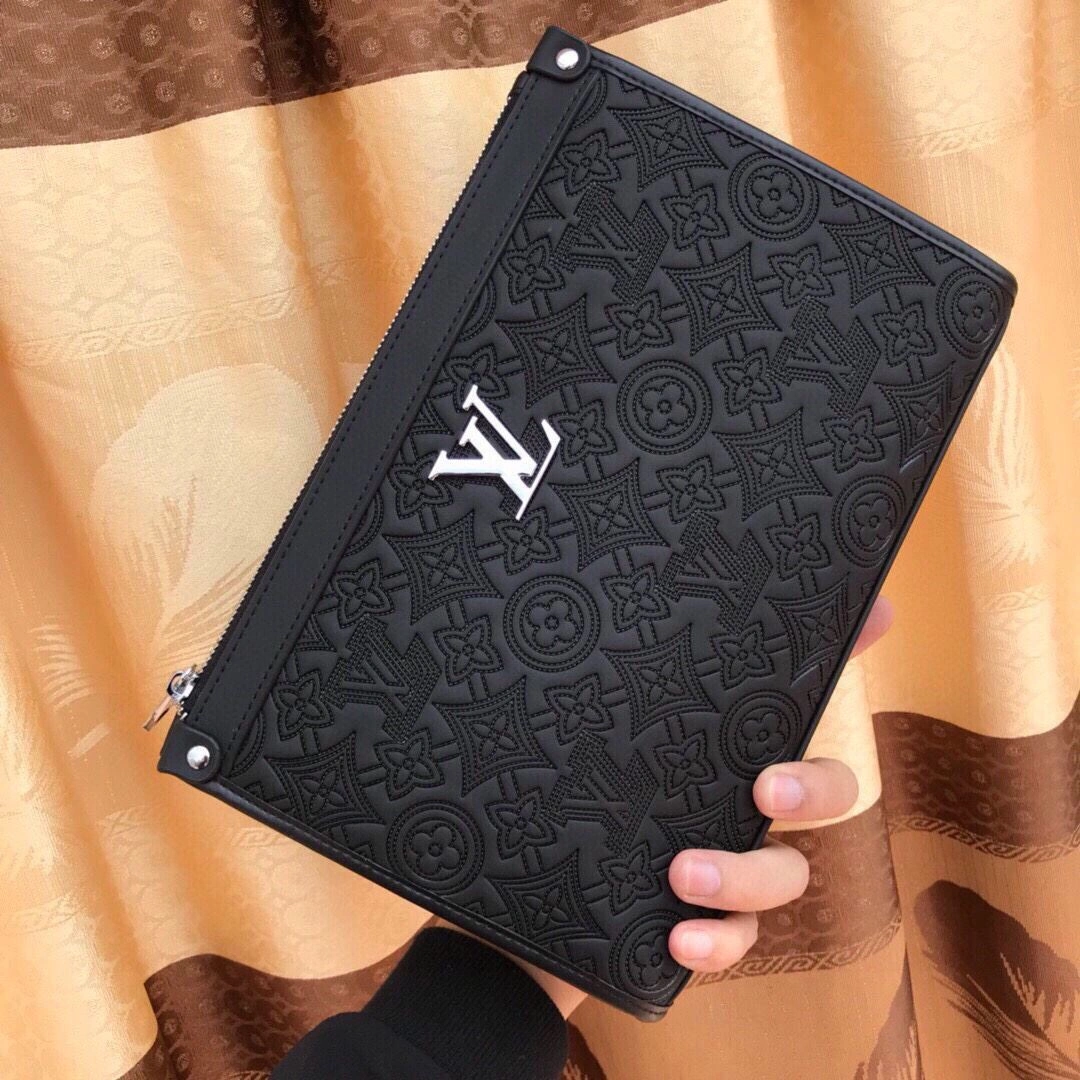 Trendy Mens Louis Vuitton Clutch Bags 92761