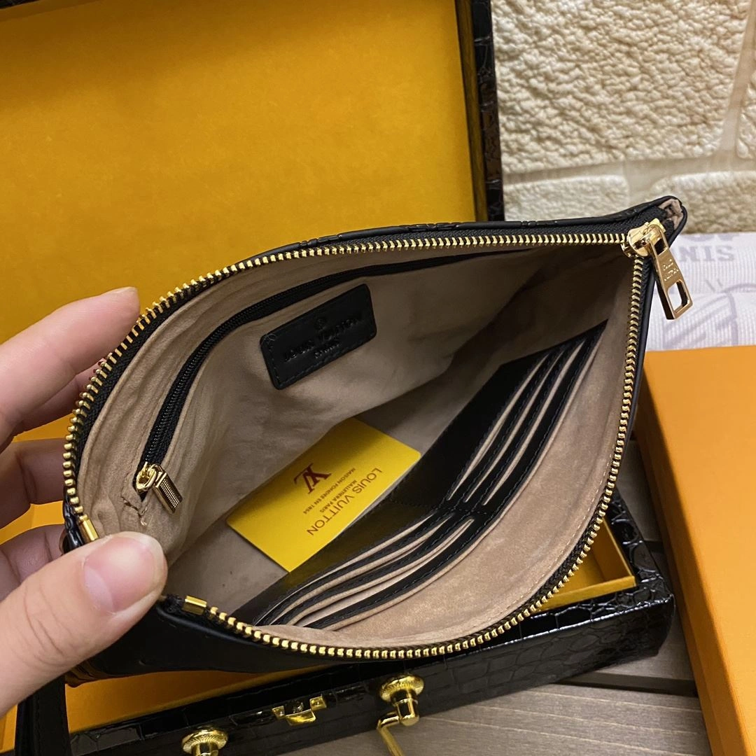 Mens Louis Vuitton Clutch Bags Reliable 92822