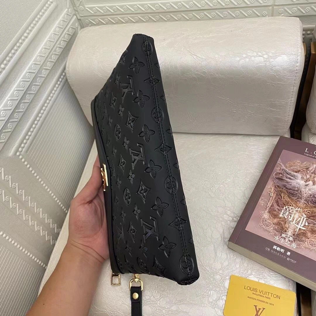 Mens Louis Vuitton Clutch Bags Original 92753