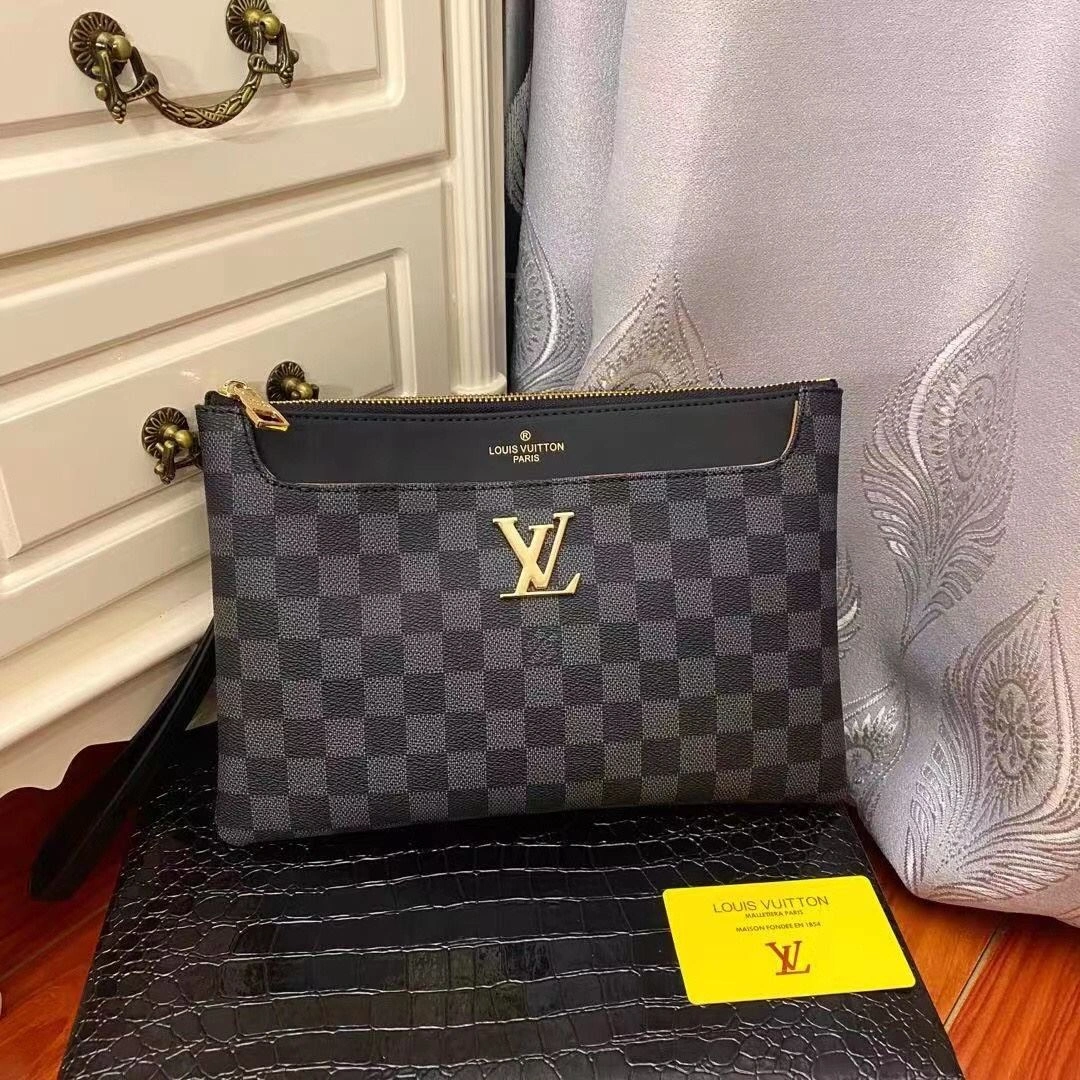 Reliable Mens Louis Vuitton Clutch Bags 92758