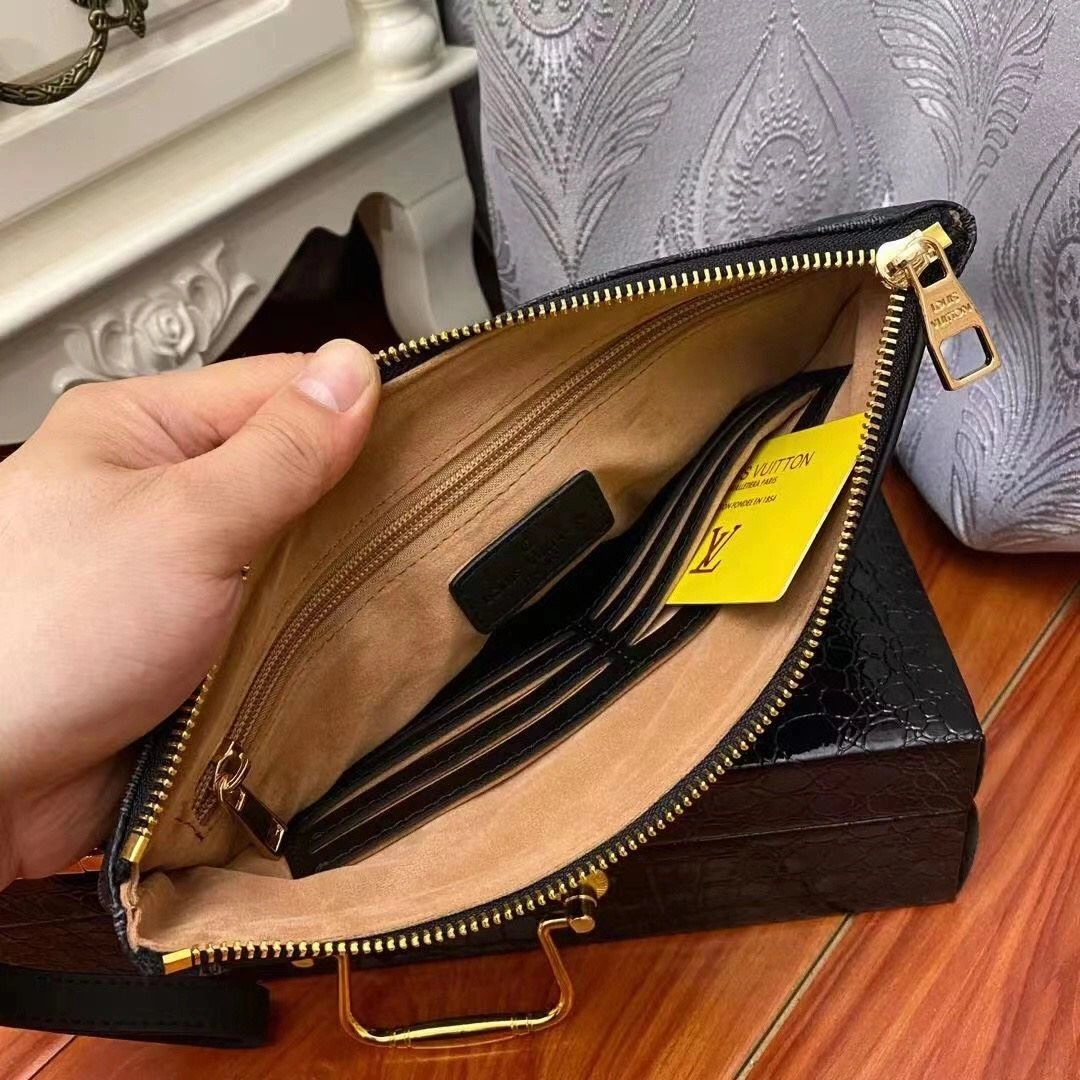 Reliable Mens Louis Vuitton Clutch Bags 92758