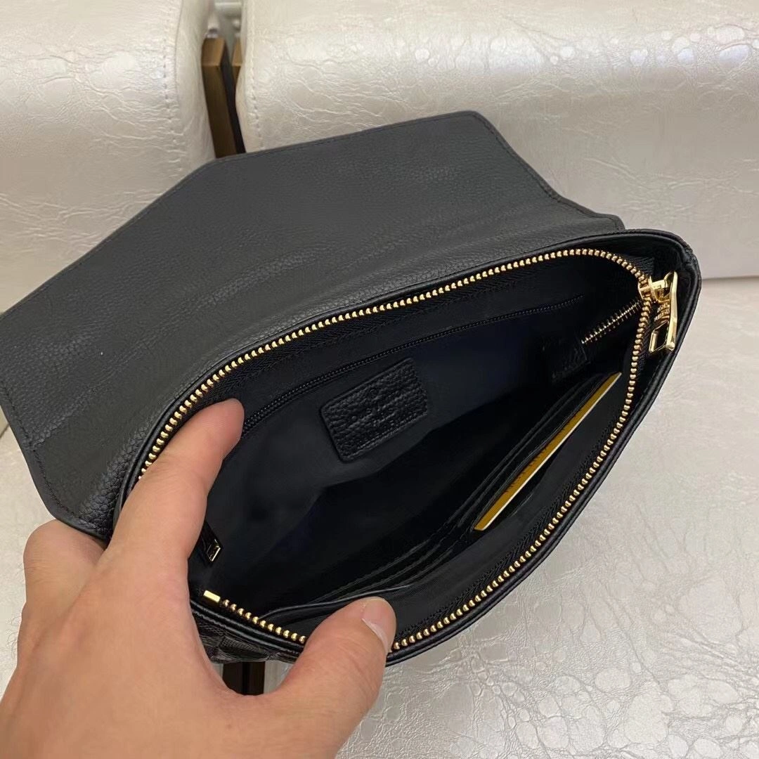 Tailored Mens Louis Vuitton Clutch Bags 92772