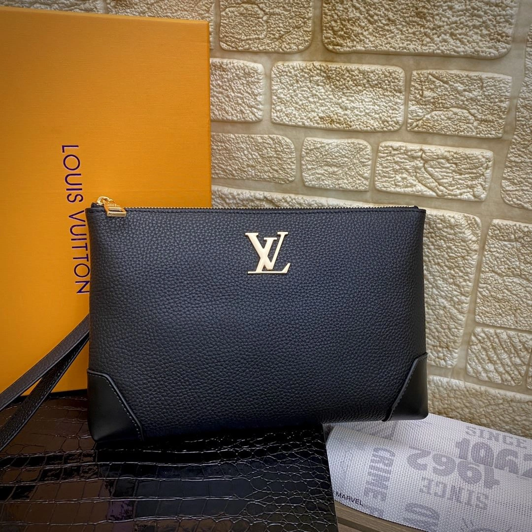 Mens Louis Vuitton Clutch Bags TechFriendly 92756