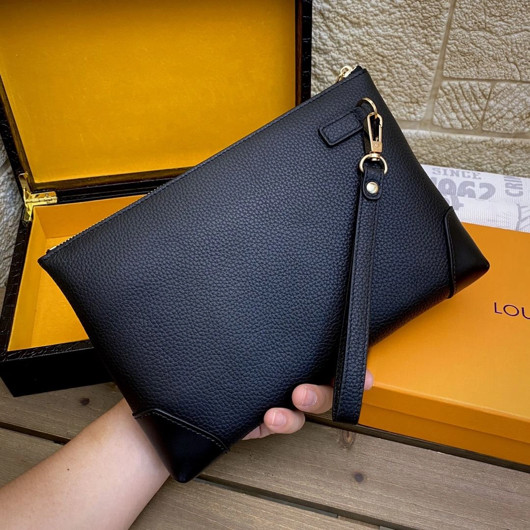 Mens Louis Vuitton Clutch Bags TechFriendly 92756