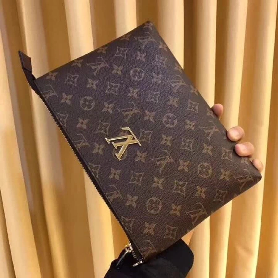 Mens Louis Vuitton Clutch Bags Youthful 92749