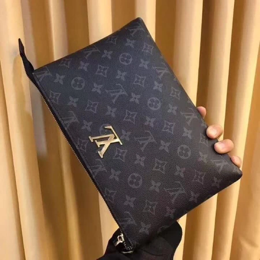 Unisex Mens Louis Vuitton Clutch Bags 92748