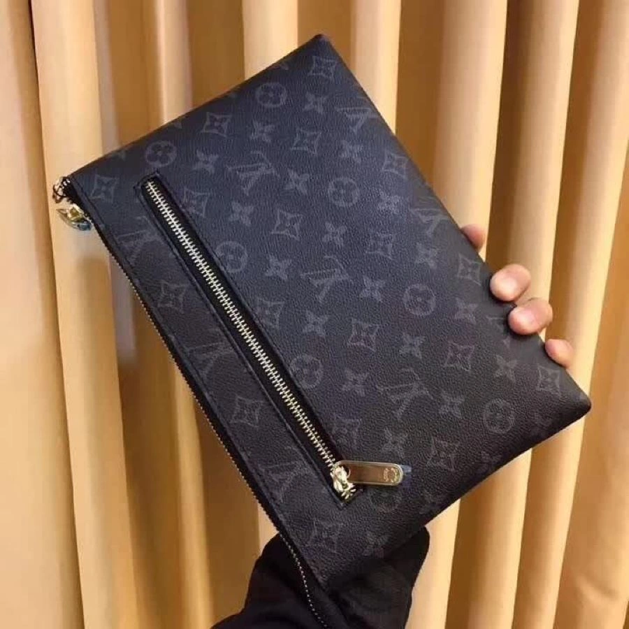 Unisex Mens Louis Vuitton Clutch Bags 92748