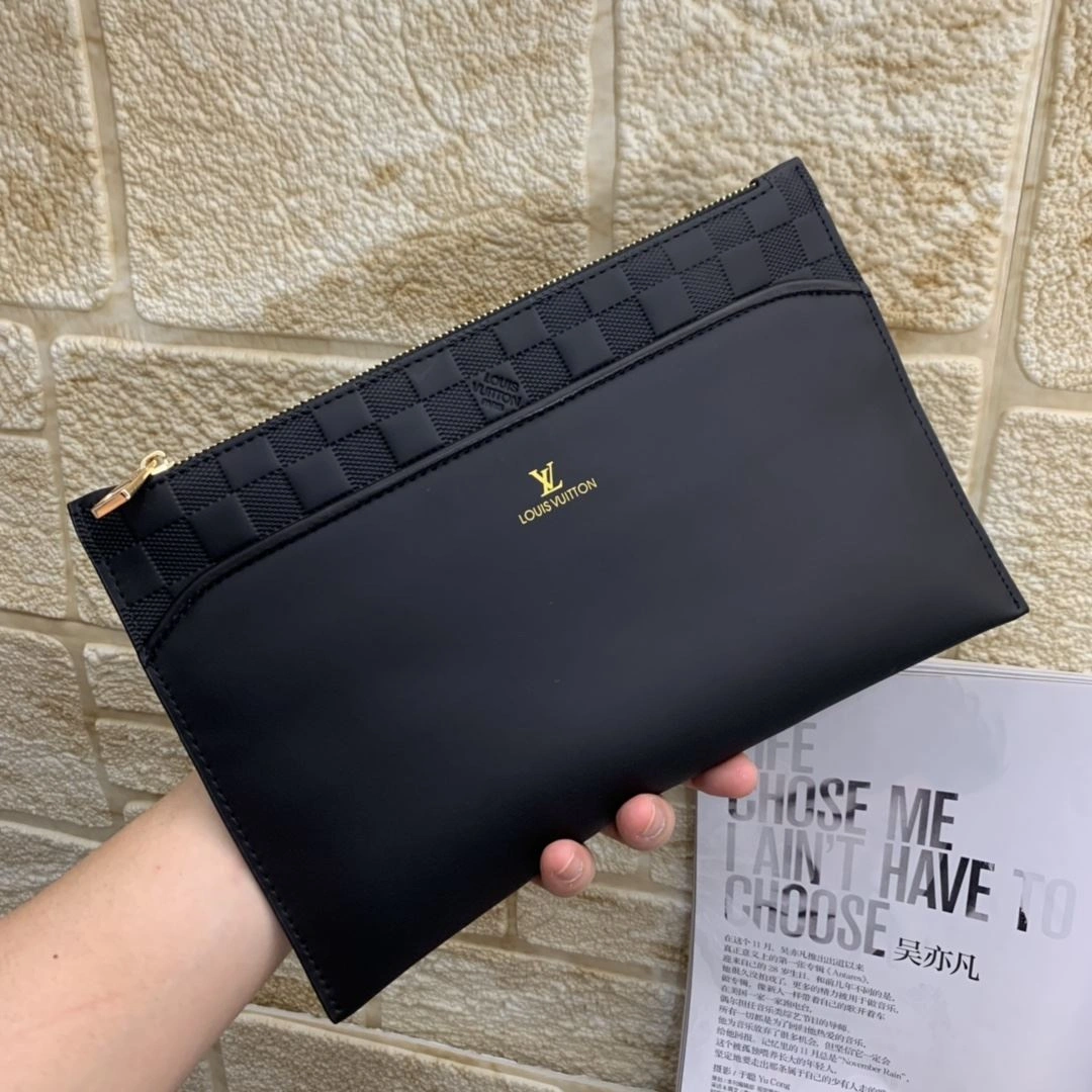 Mens Louis Vuitton Clutch Bags Sophisticated 92771