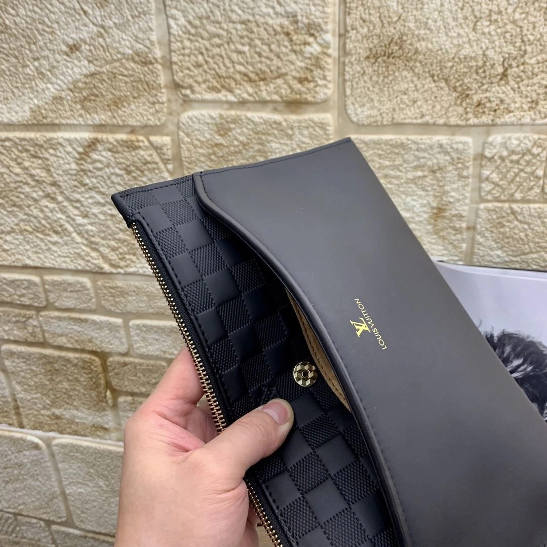 Mens Louis Vuitton Clutch Bags Sophisticated 92771
