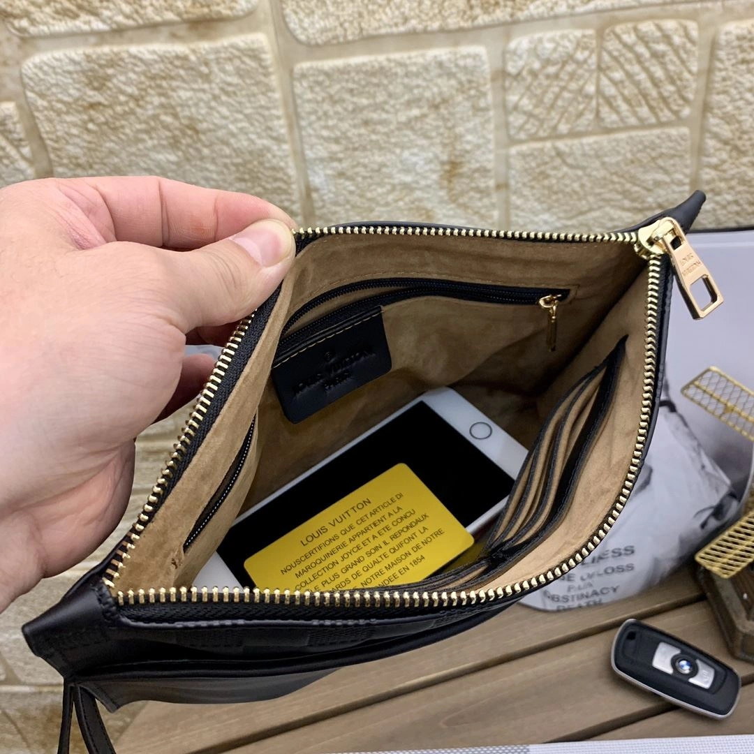 Mens Louis Vuitton Clutch Bags Sophisticated 92771