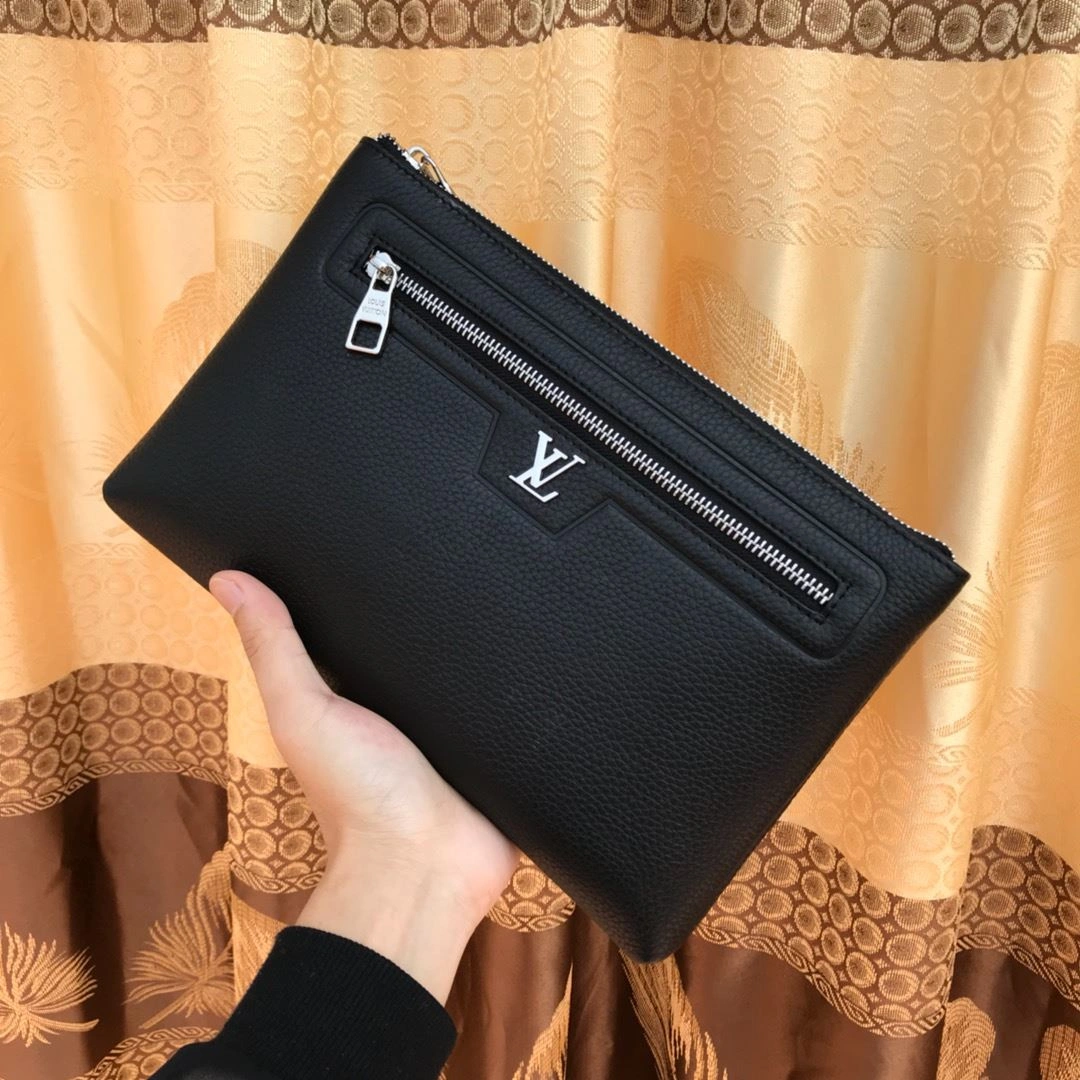 WrinkleFree Mens Louis Vuitton Clutch Bags 92750