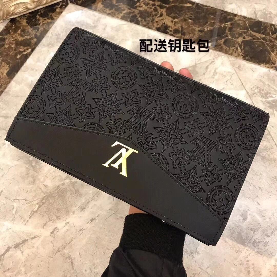 Mens Louis Vuitton Clutch Bags Youthful 92739