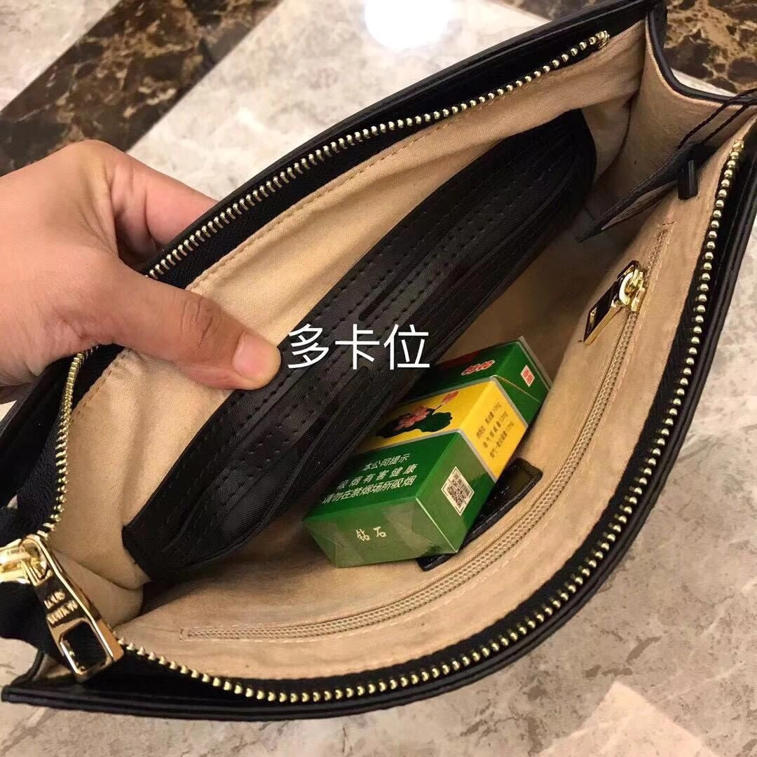 Mens Louis Vuitton Clutch Bags Youthful 92739