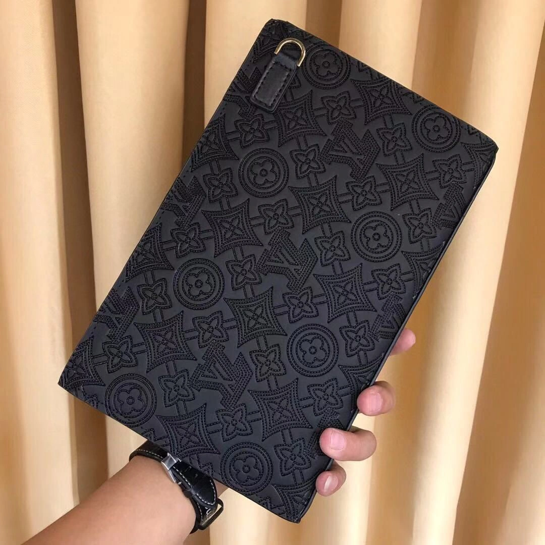 Mens Louis Vuitton Clutch Bags Classic 92744
