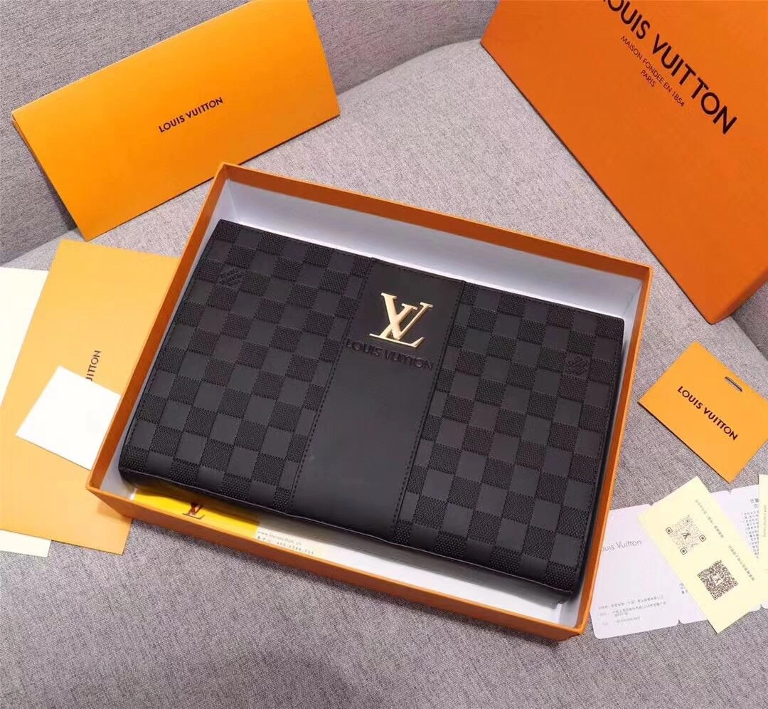 Mens Louis Vuitton Clutch Bags Durable 92740