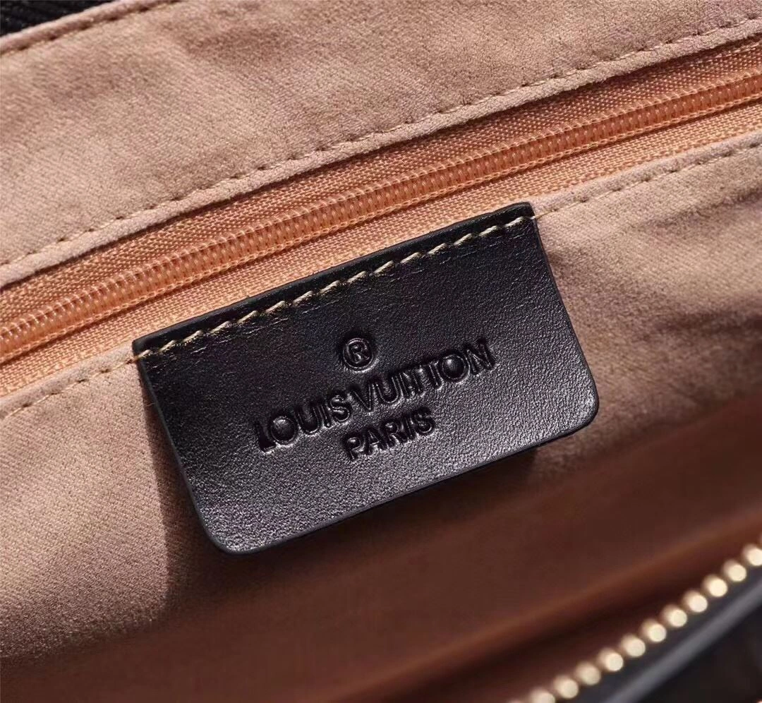 Mens Louis Vuitton Clutch Bags Durable 92740