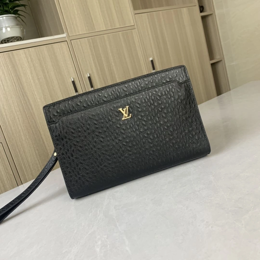 GoAnywhere Mens Louis Vuitton Clutch Bags 92726