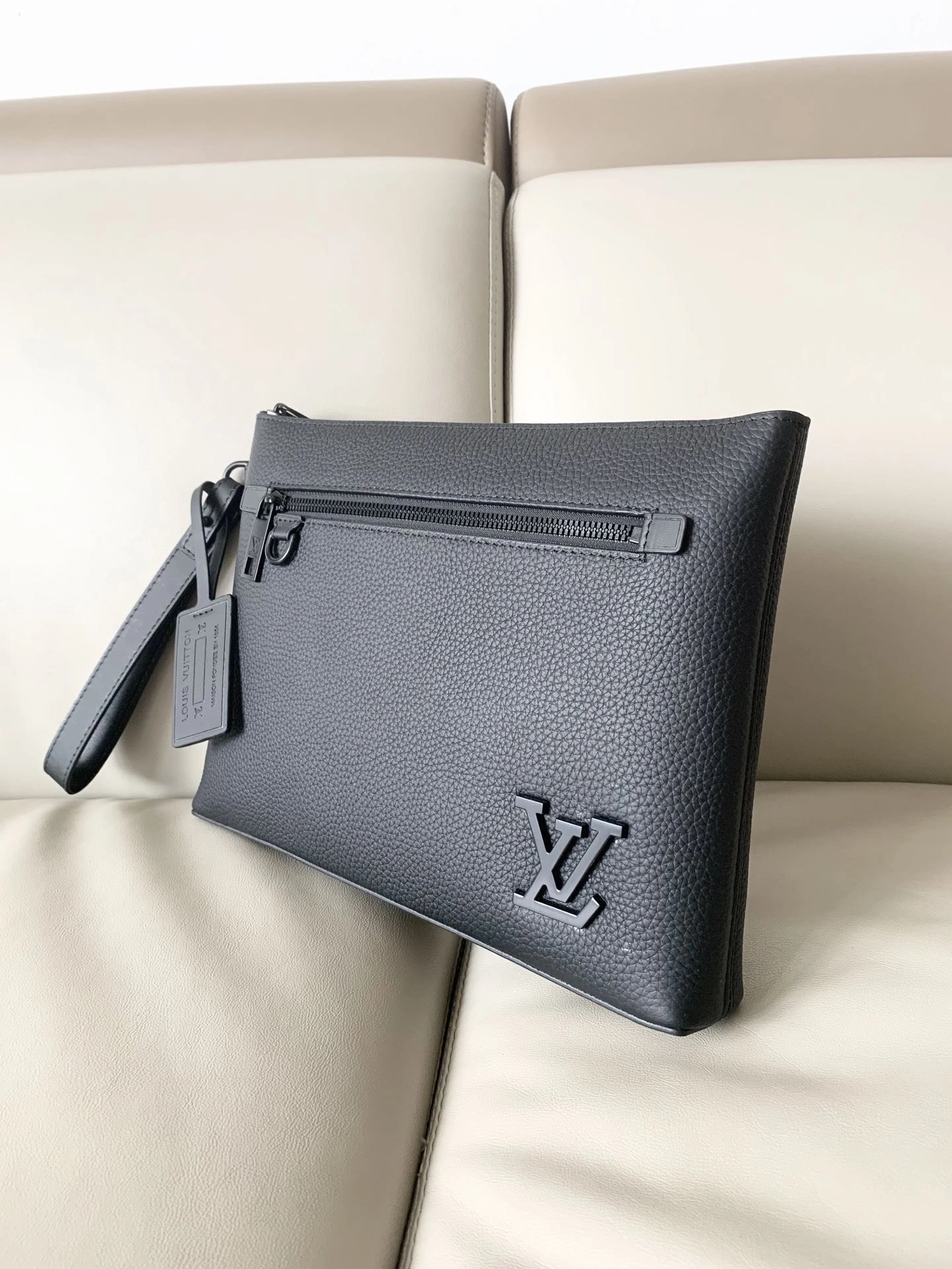 Mens Louis Vuitton Clutch Bags SmoothTexture 90606