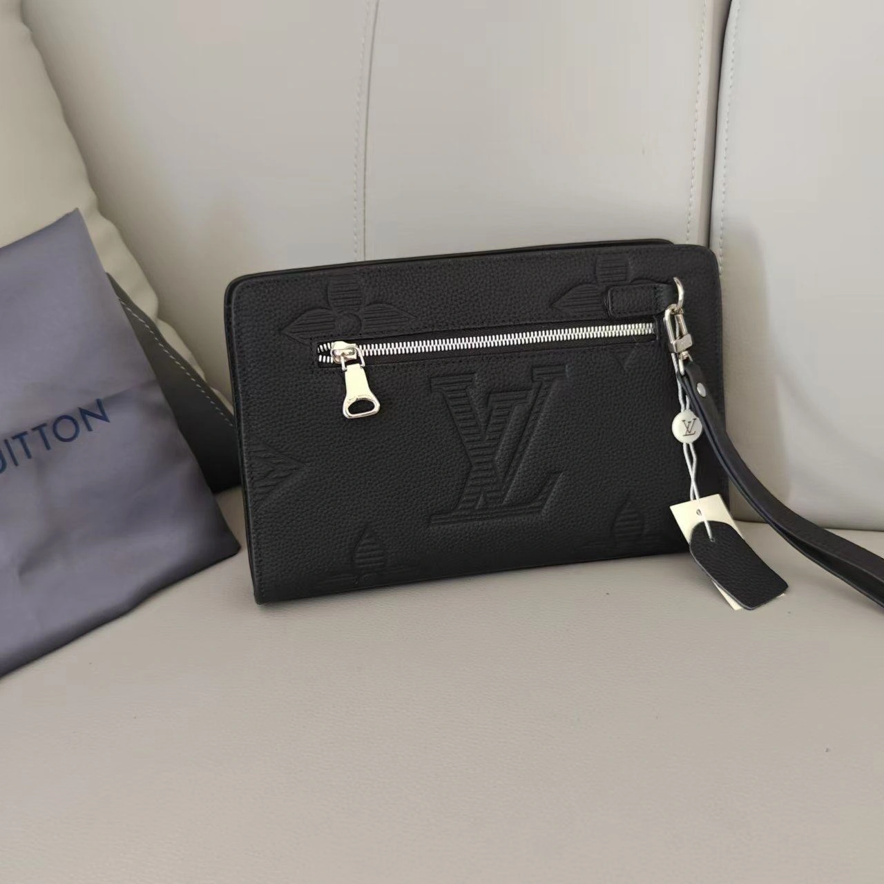 Mens Louis Vuitton Clutch Bags Original 92709