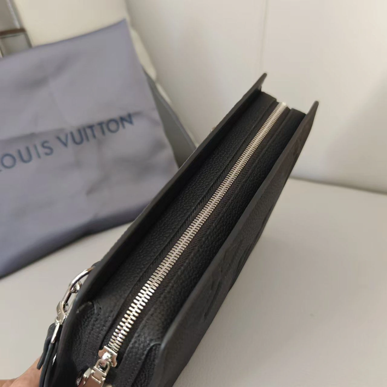 Mens Louis Vuitton Clutch Bags Original 92709