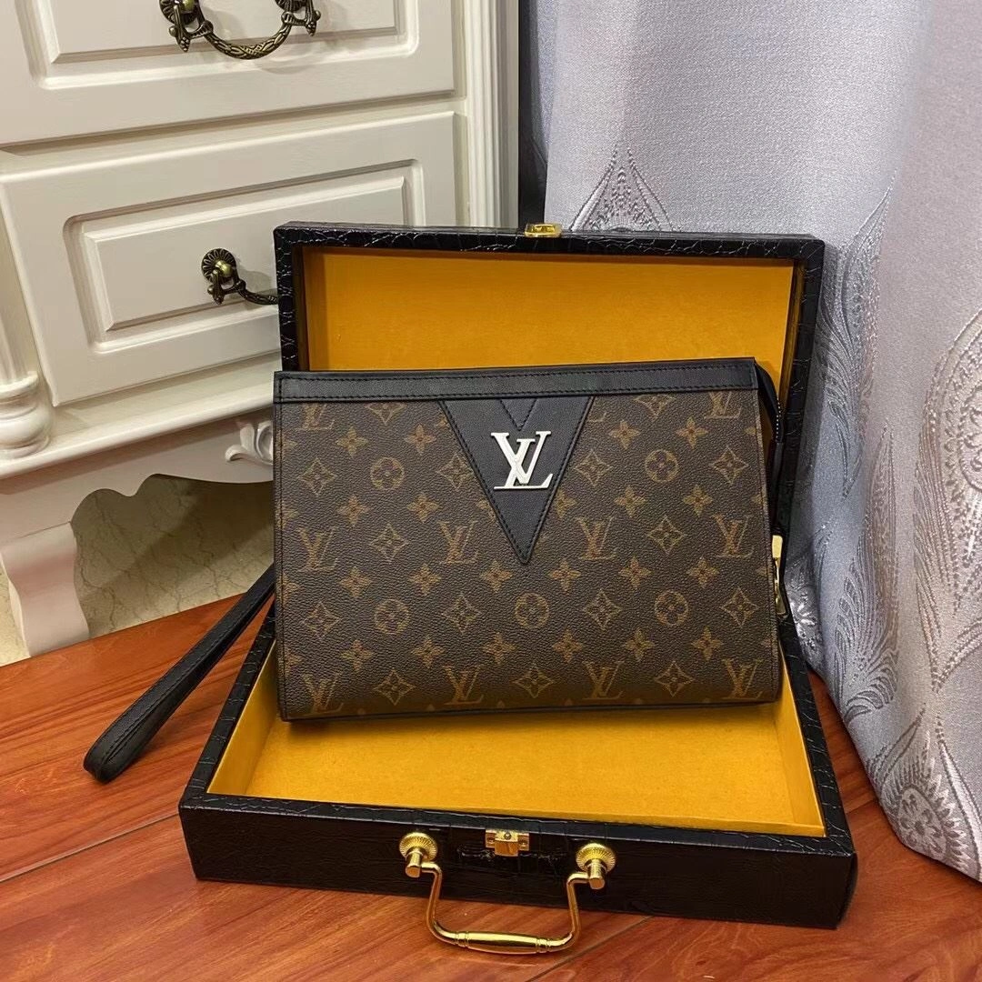 Original Mens Louis Vuitton Clutch Bags 92705