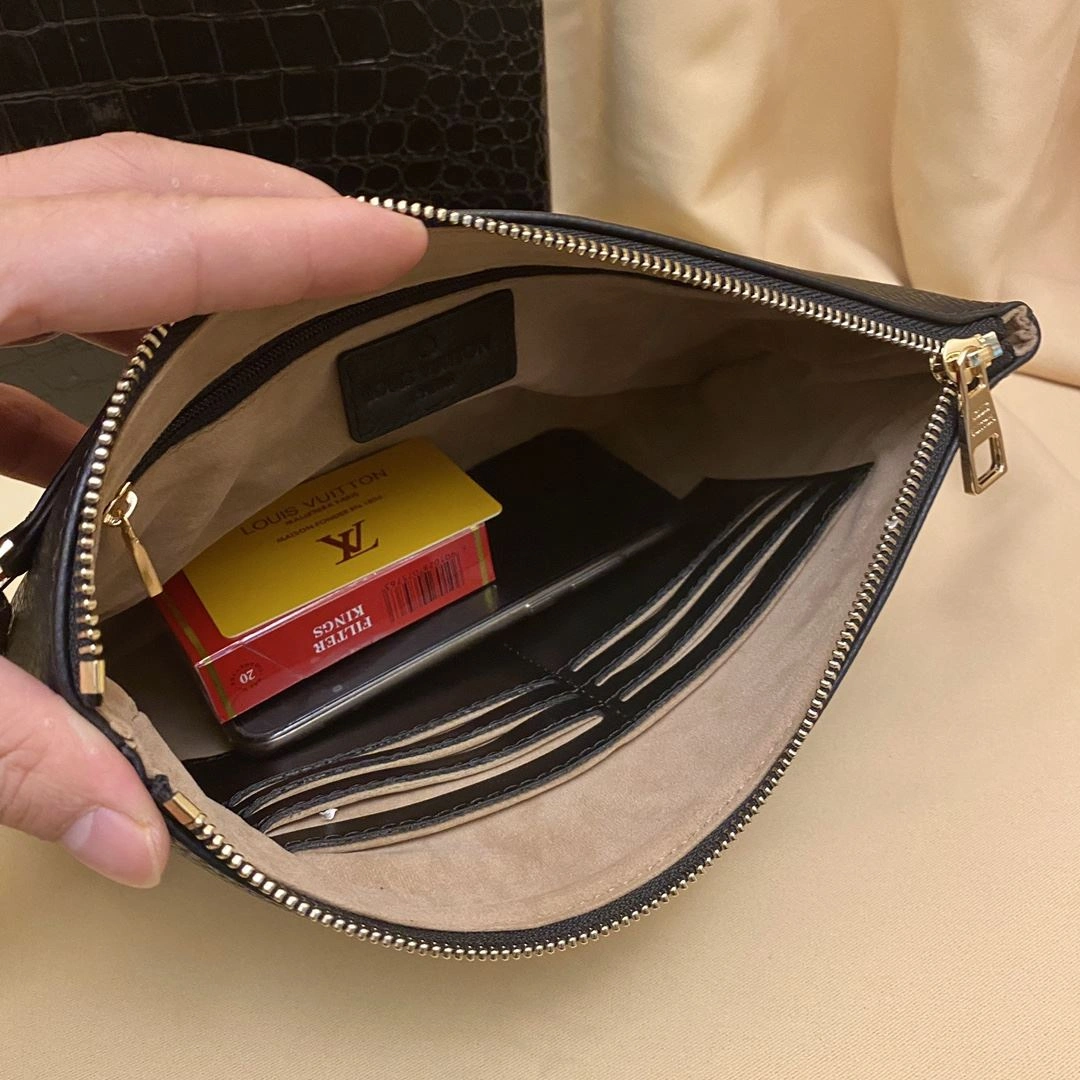 Mens Louis Vuitton Clutch Bags Original 92719