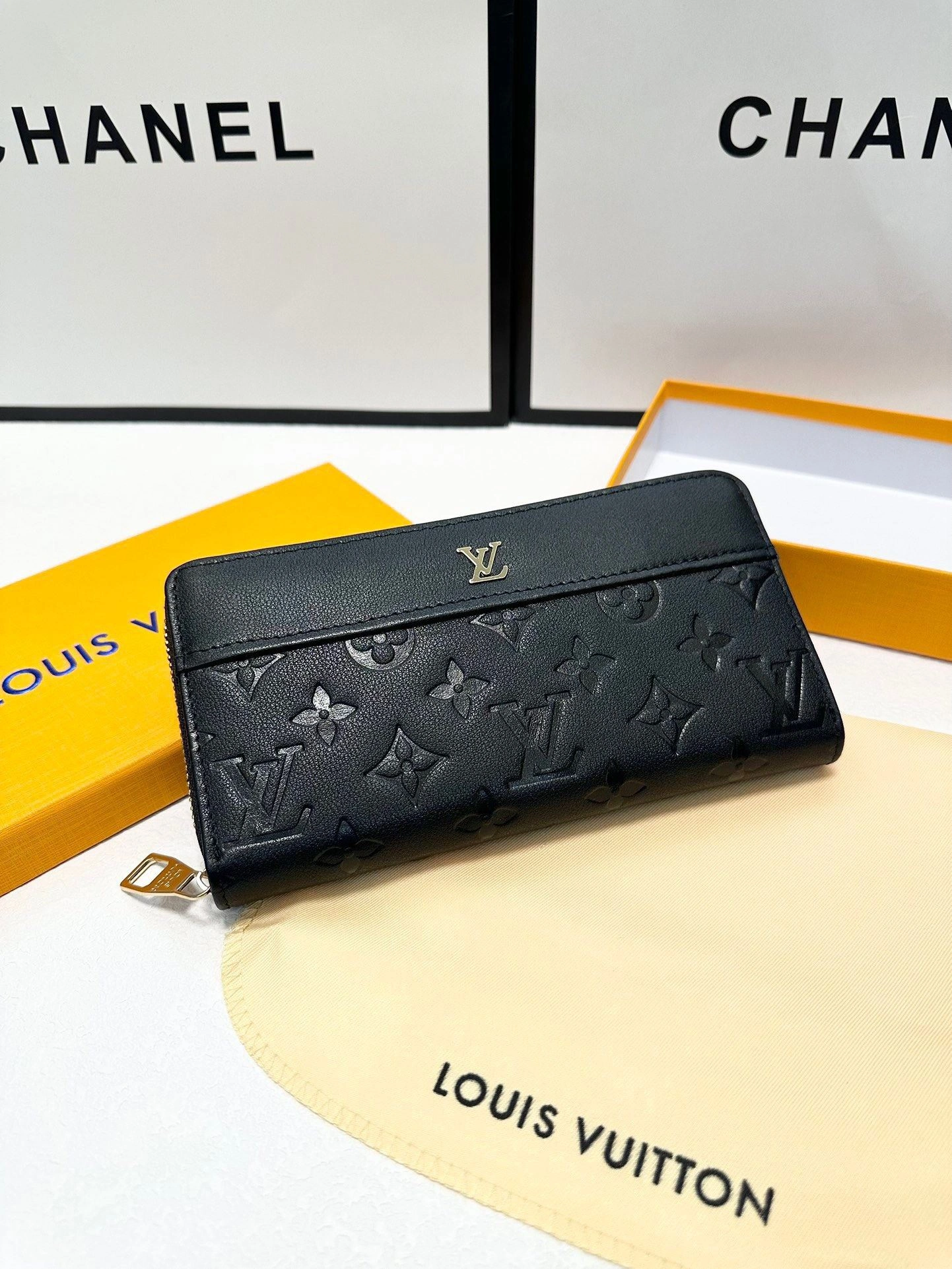 Mens Louis Vuitton Clutch Bags TravelReady 92723
