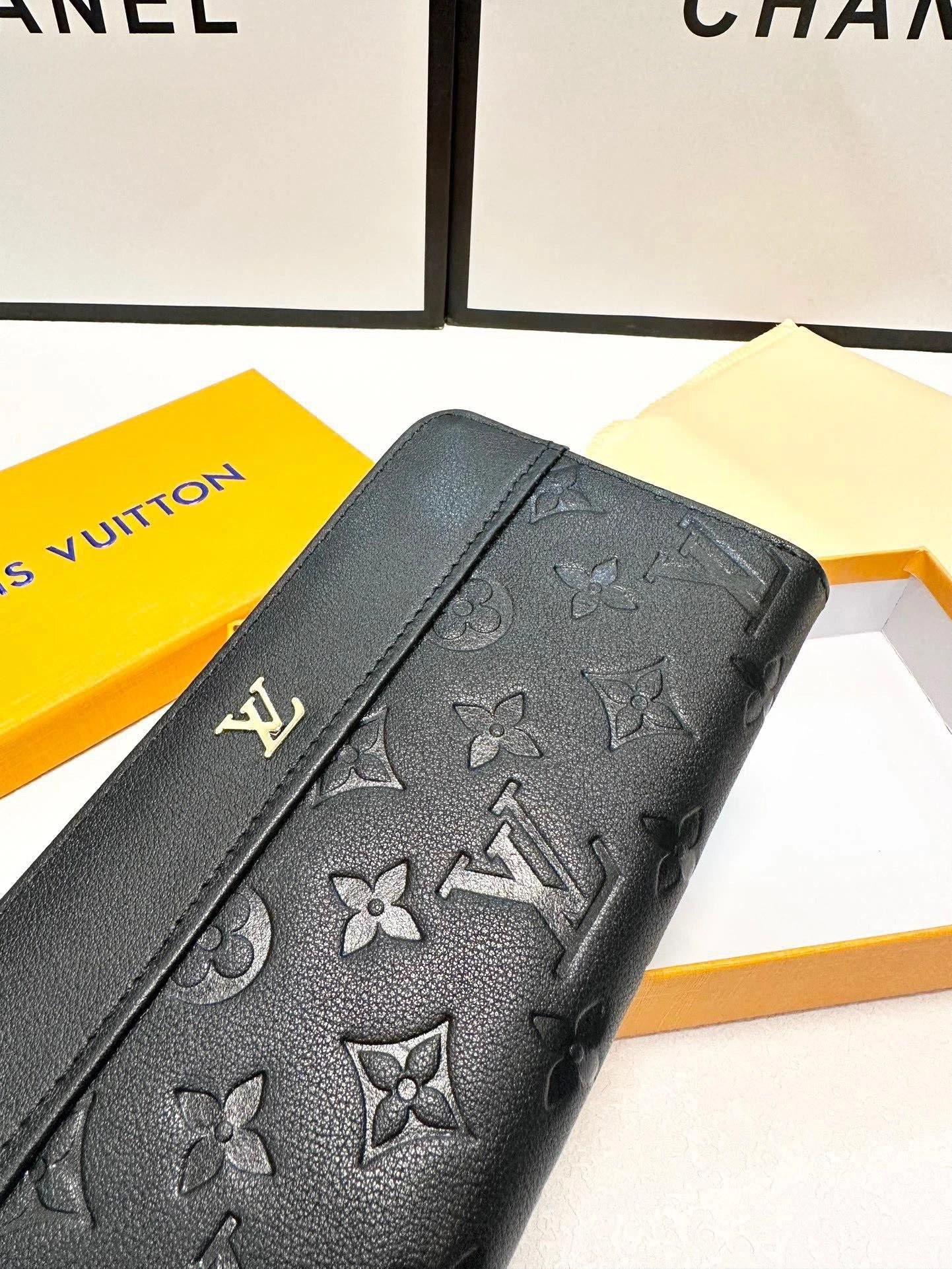 Mens Louis Vuitton Clutch Bags TravelReady 92723
