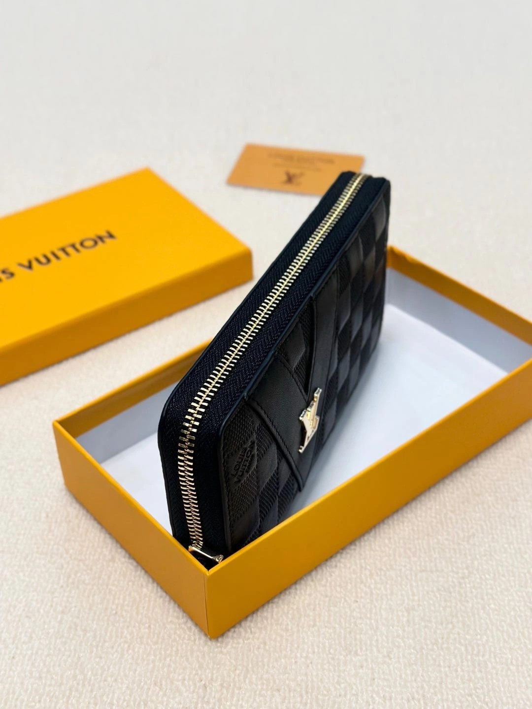 Trendy Mens Louis Vuitton Clutch Bags 92704