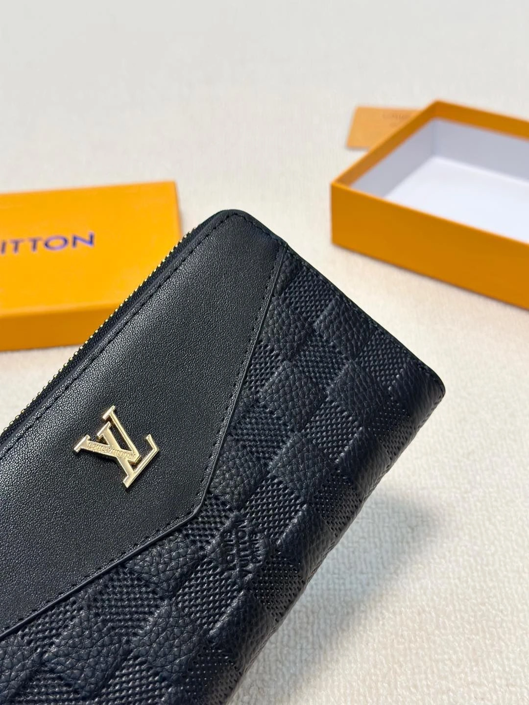 OnTrend Mens Louis Vuitton Clutch Bags 92708