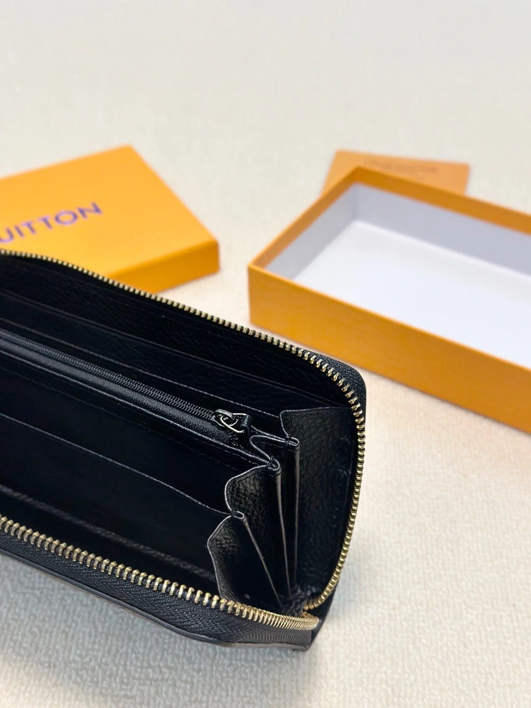 OnTrend Mens Louis Vuitton Clutch Bags 92708