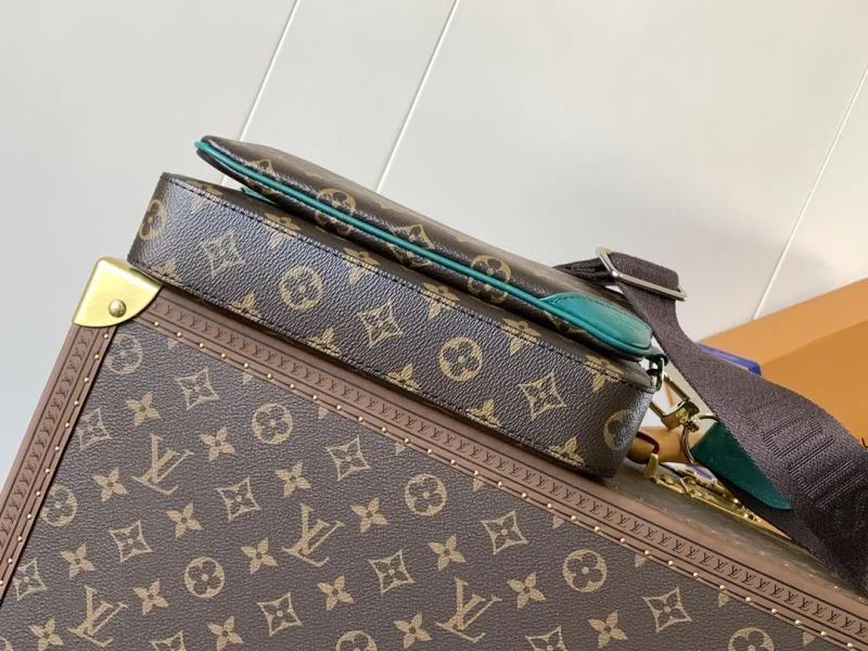 Sustainable Mens Louis Vuitton Satchel Bags 43202