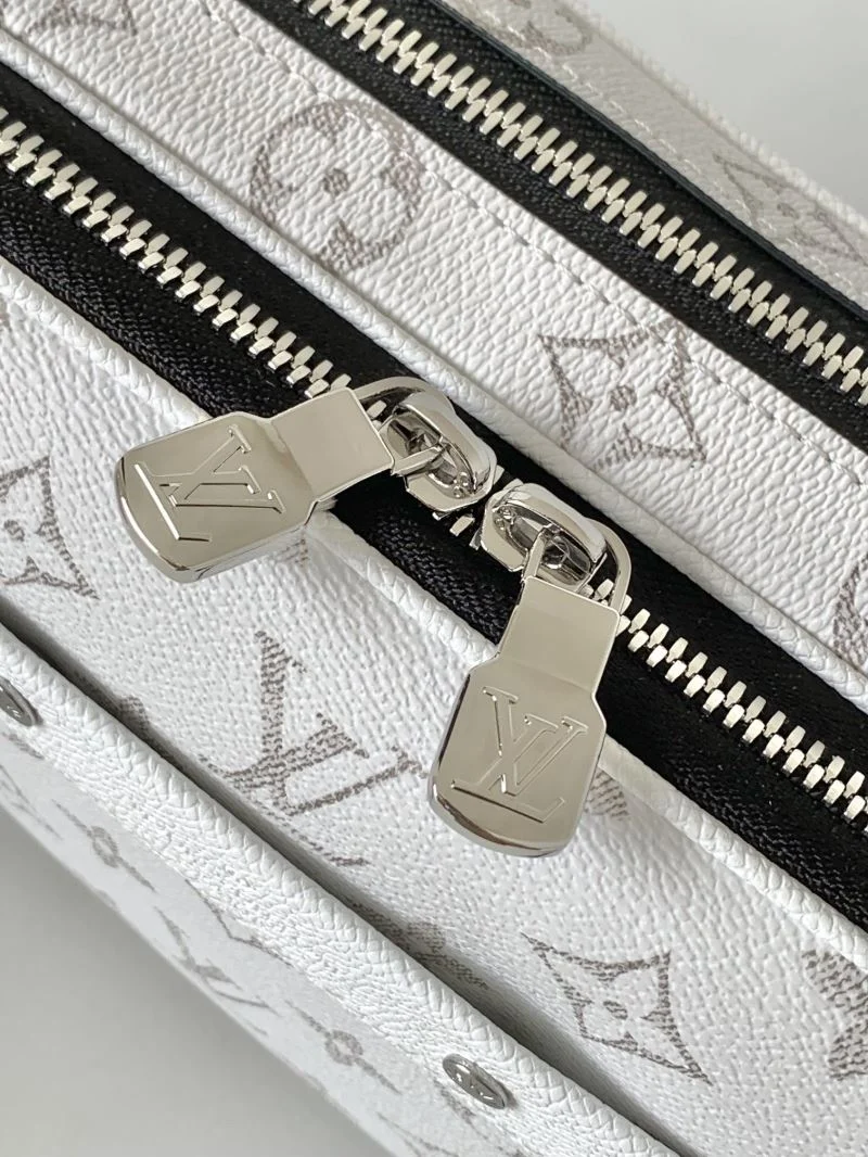 Mens Louis Vuitton Satchel Bags QuickDry 42057