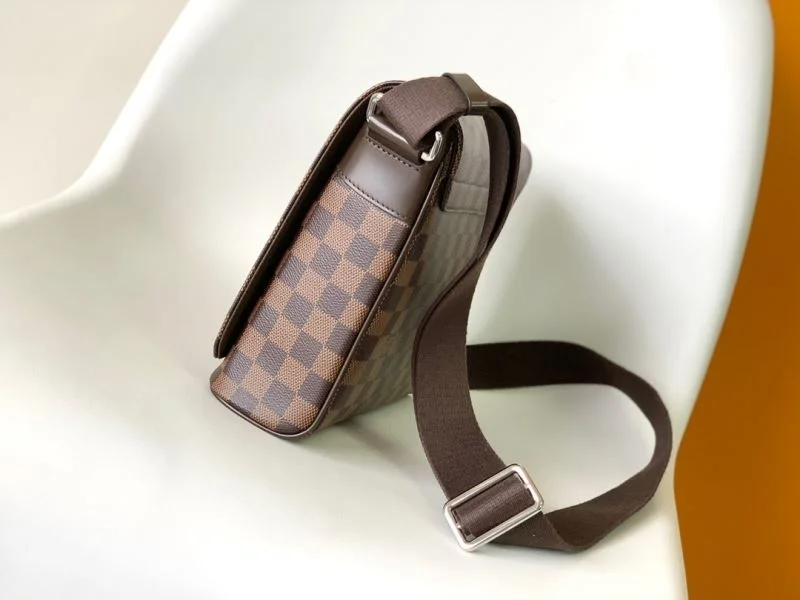 Mens Louis Vuitton Satchel Bags EasyMatch 42047