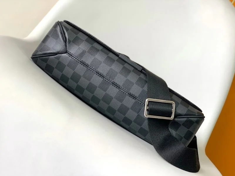 Mens Louis Vuitton Satchel Bags Cozy 42092