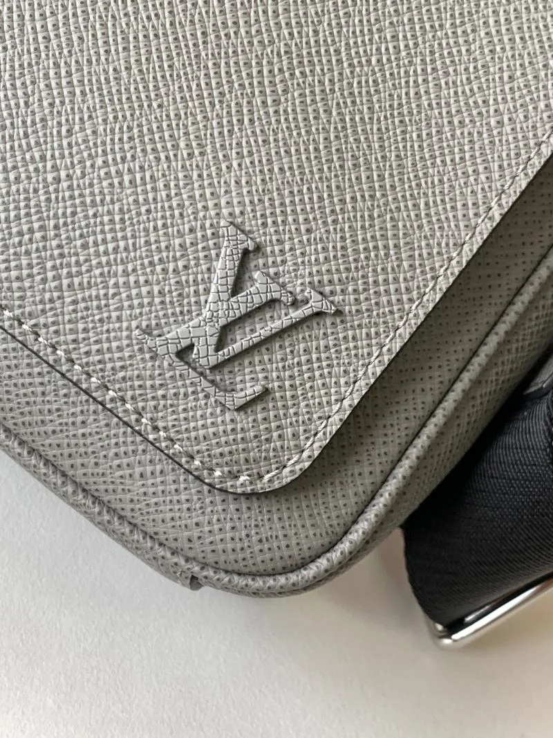 Stretchable Mens Louis Vuitton Satchel Bags 42033
