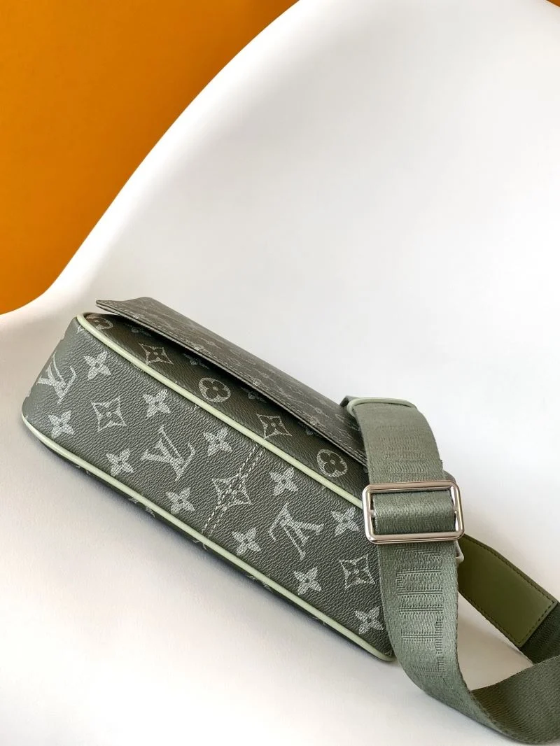 Mens Louis Vuitton Satchel Bags StreetReady 42034