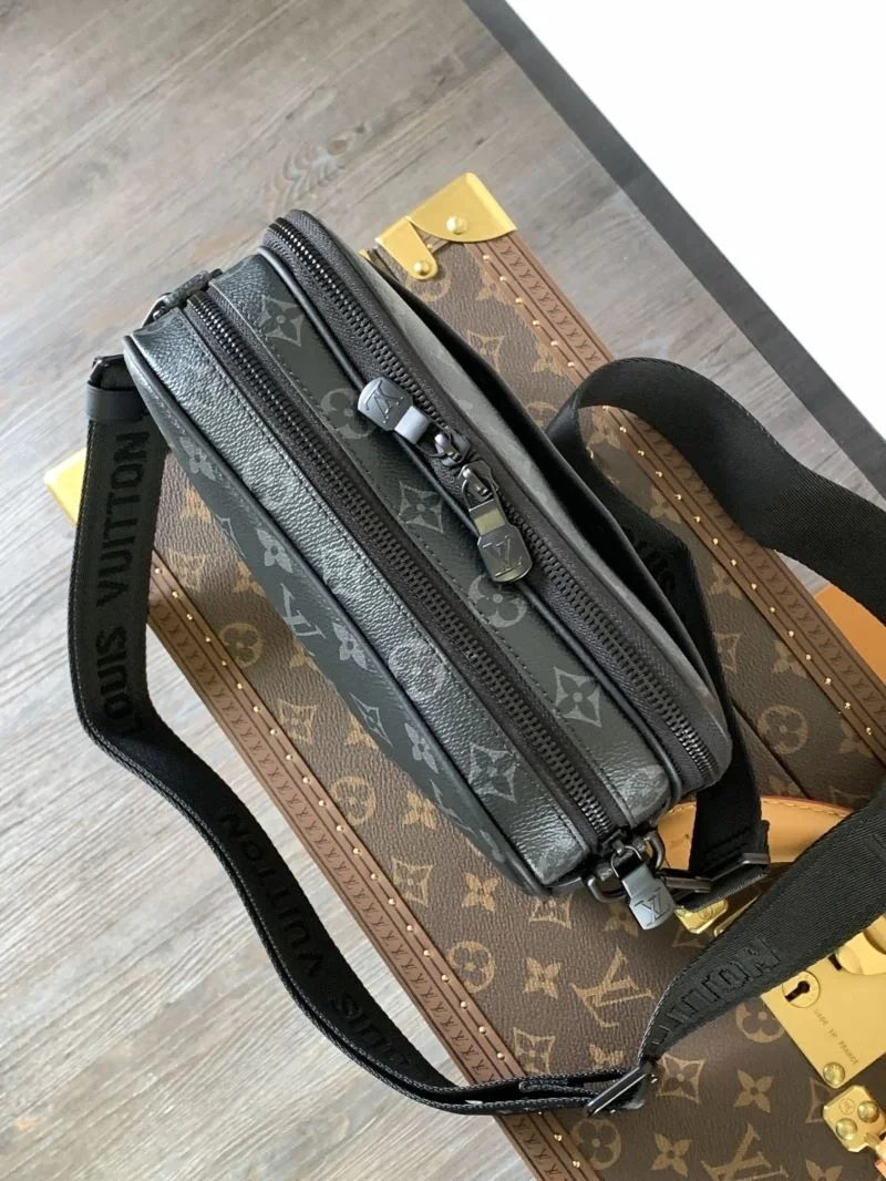 UrbanChic Mens Louis Vuitton Satchel Bags 42032