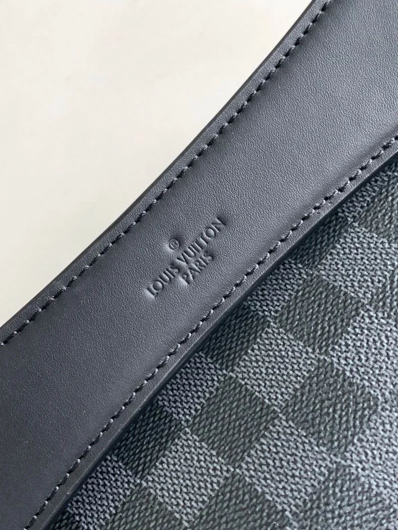 Effortless Mens Louis Vuitton Satchel Bags 42029