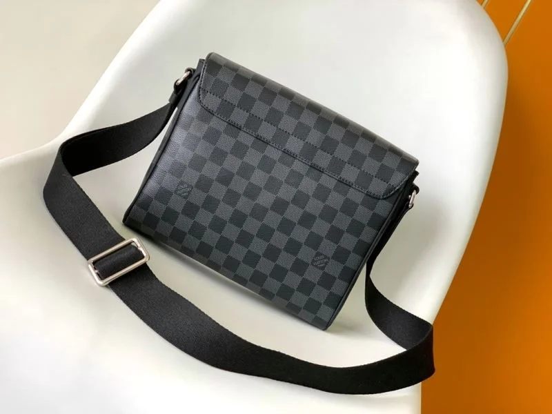 Mens Louis Vuitton Satchel Bags Comfortable 42036