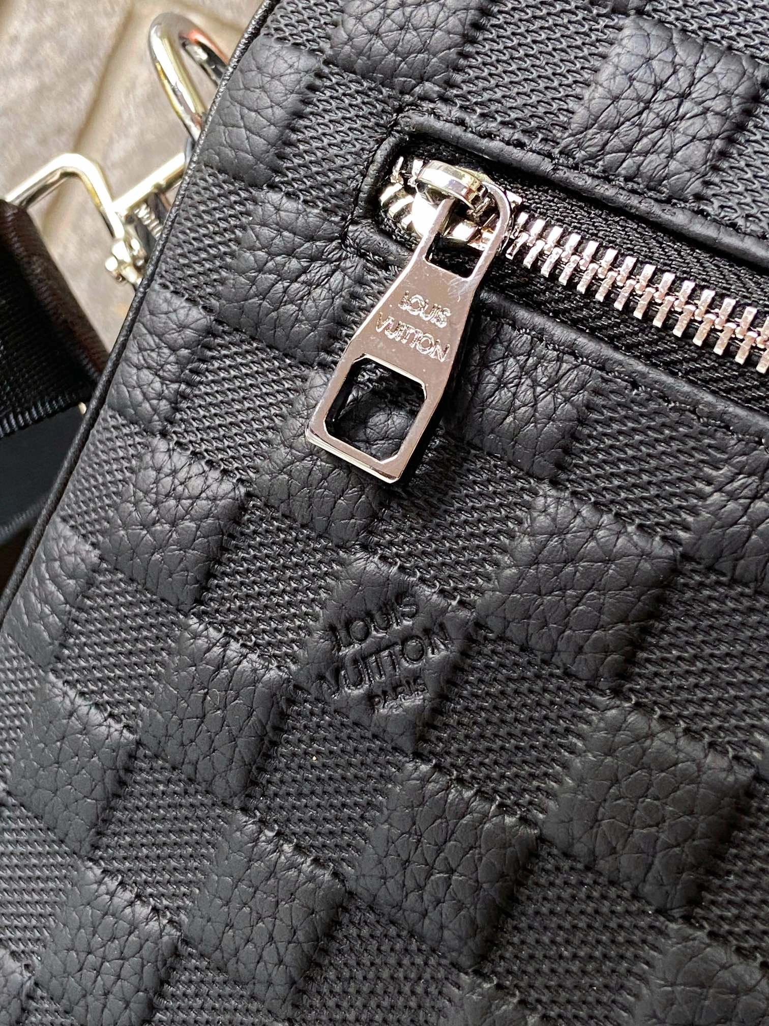 Mens Louis Vuitton Satchel Bags Fashionable 92712