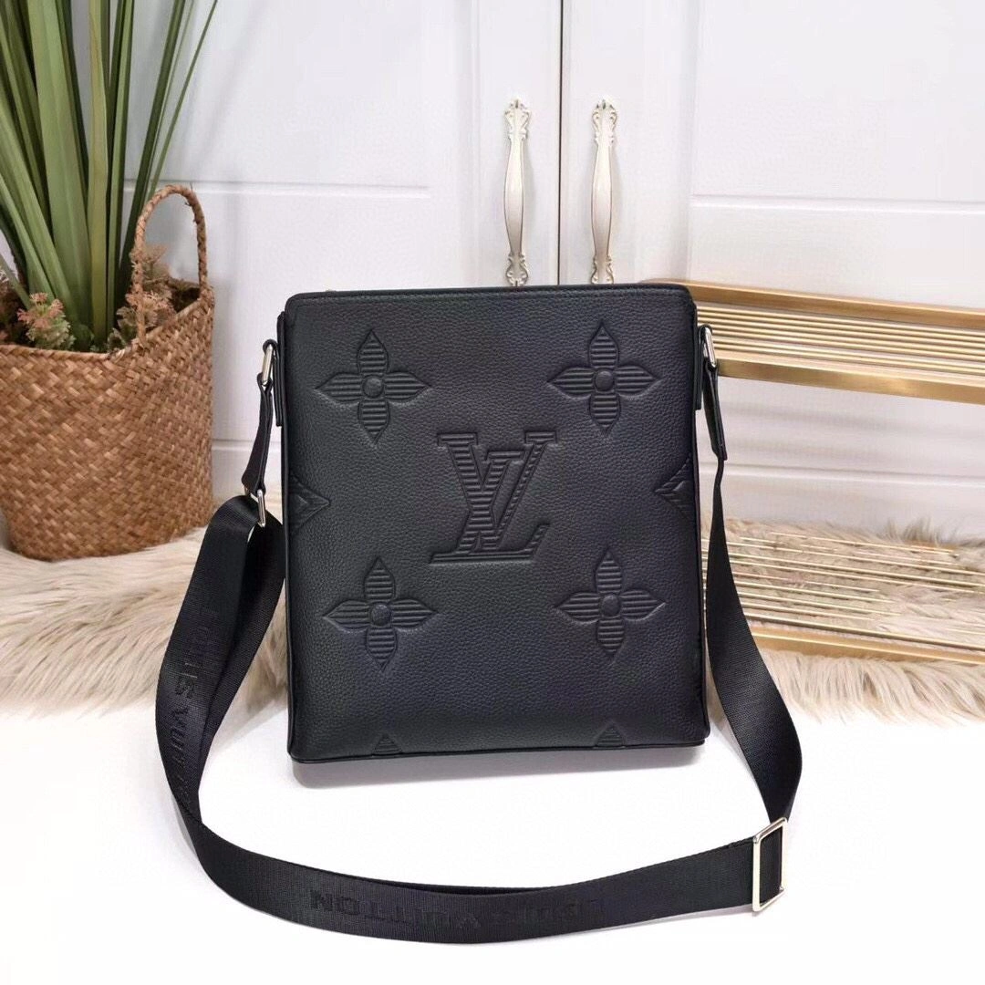 Mens Louis Vuitton Satchel Bags Supportive 92692
